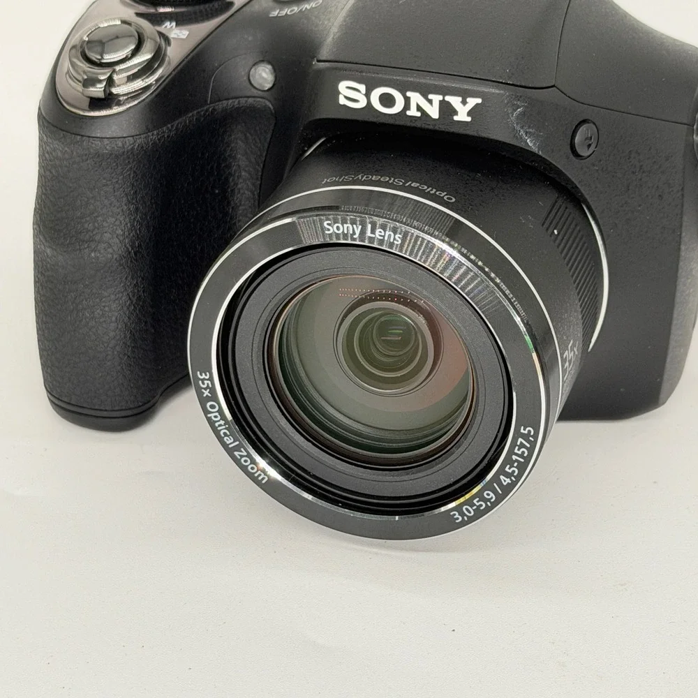 Sony Cyber-shot DSC-H300 20.1MP Digital Camera Black 35x Optical Zoom Bundle